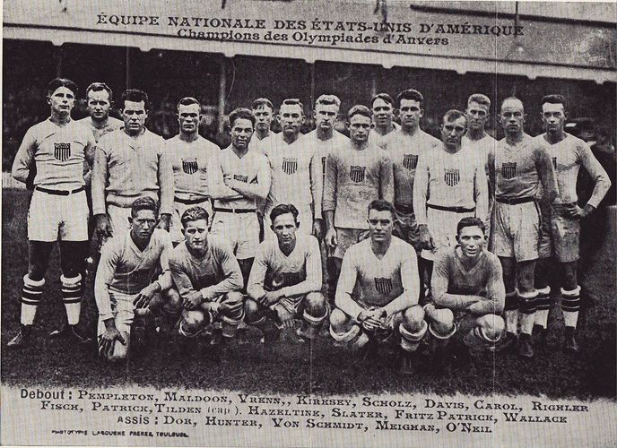 USA rugby team for the october 1920 test match vs France.jpg